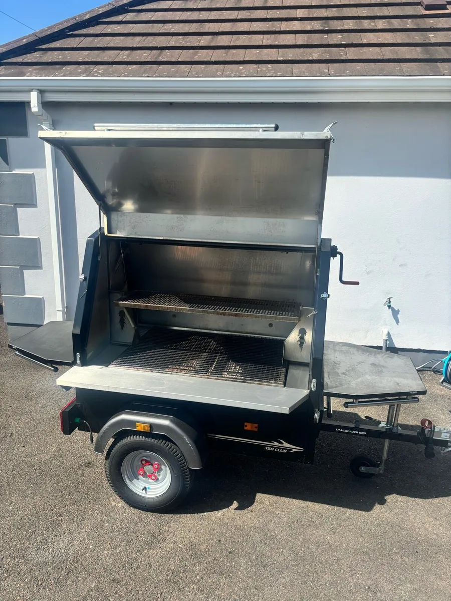 Mobile BBQ trailer/sold pending collection - Image 4