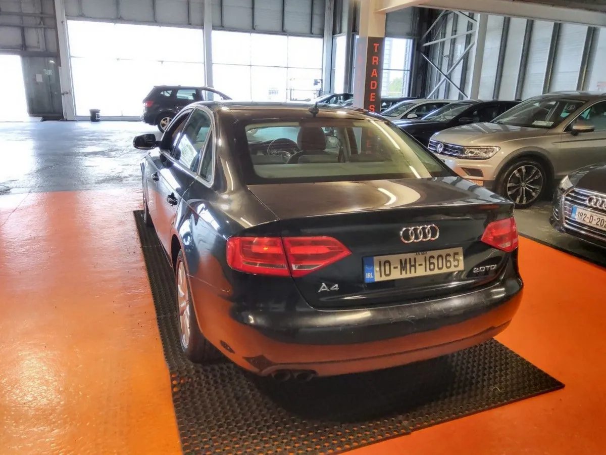 Audi A4 2.0 TDI 120BHP SE - Image 4