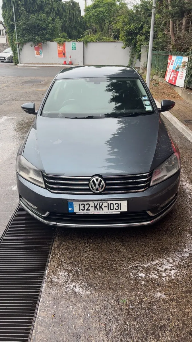 Volkswagen Passat 2013 - Image 3