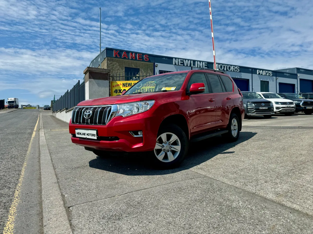 2018 Toyota Land Cruiser BUSINESS! CHEAP TAX! - Image 3