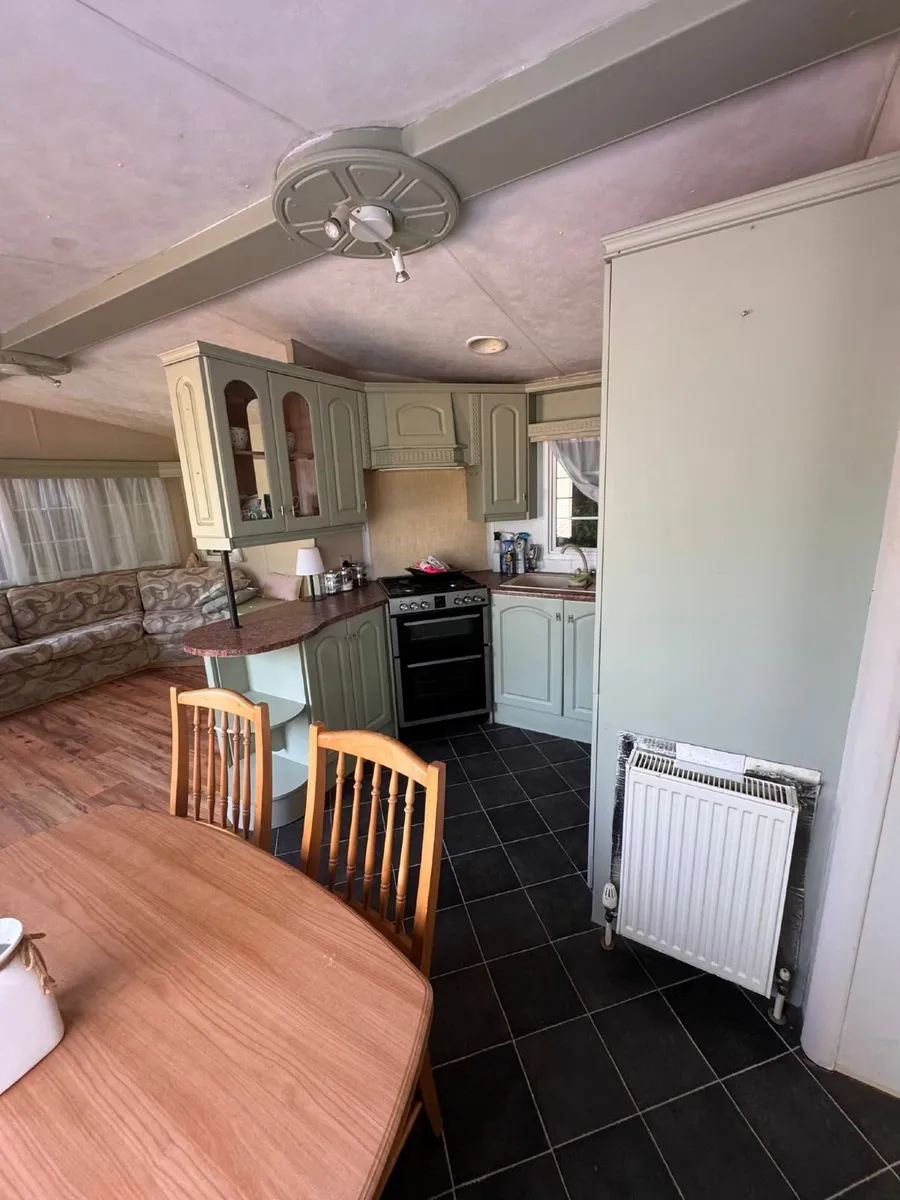 12ft x 38ft  2Bed Mobile Home - Image 4