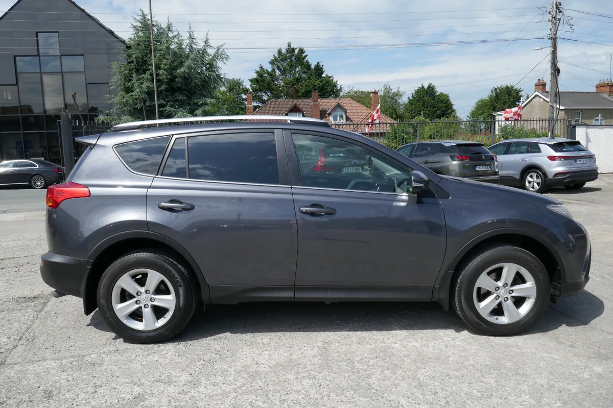 151, TOYOTA RAV4 2.0 D-4D LUNA 2WD 4DR - Image 3