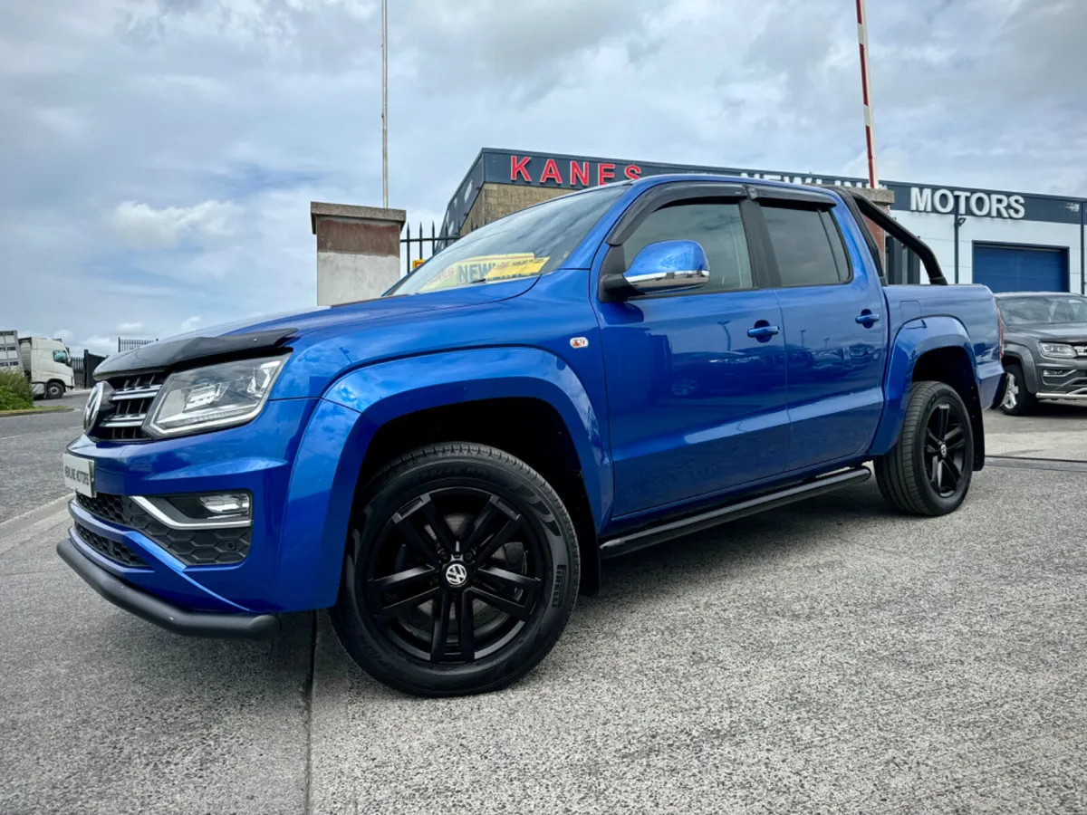 2018 Volkswagen Amarok 3.0 V6 Black Edition!! - Image 2