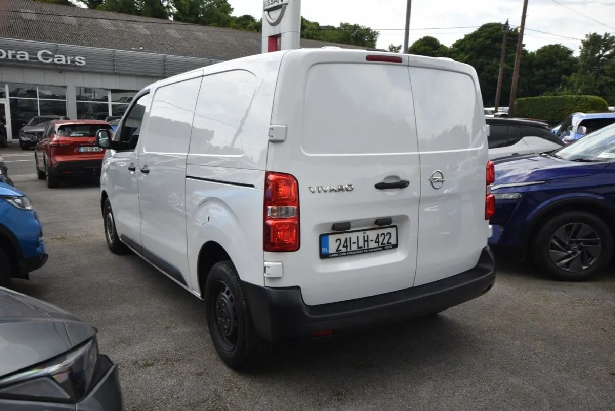 Opel Vivaro 1.5CDTI 100hp - Image 3