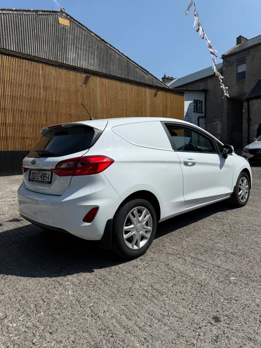2020 Ford Fiesta 1.5 Diesel VAN Manual - Image 4