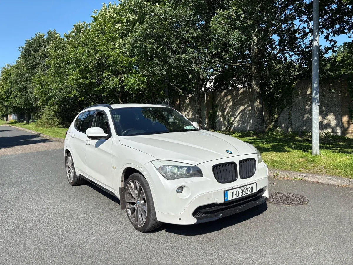 BMW X1 XDrive 2.0D white alpine - Image 1