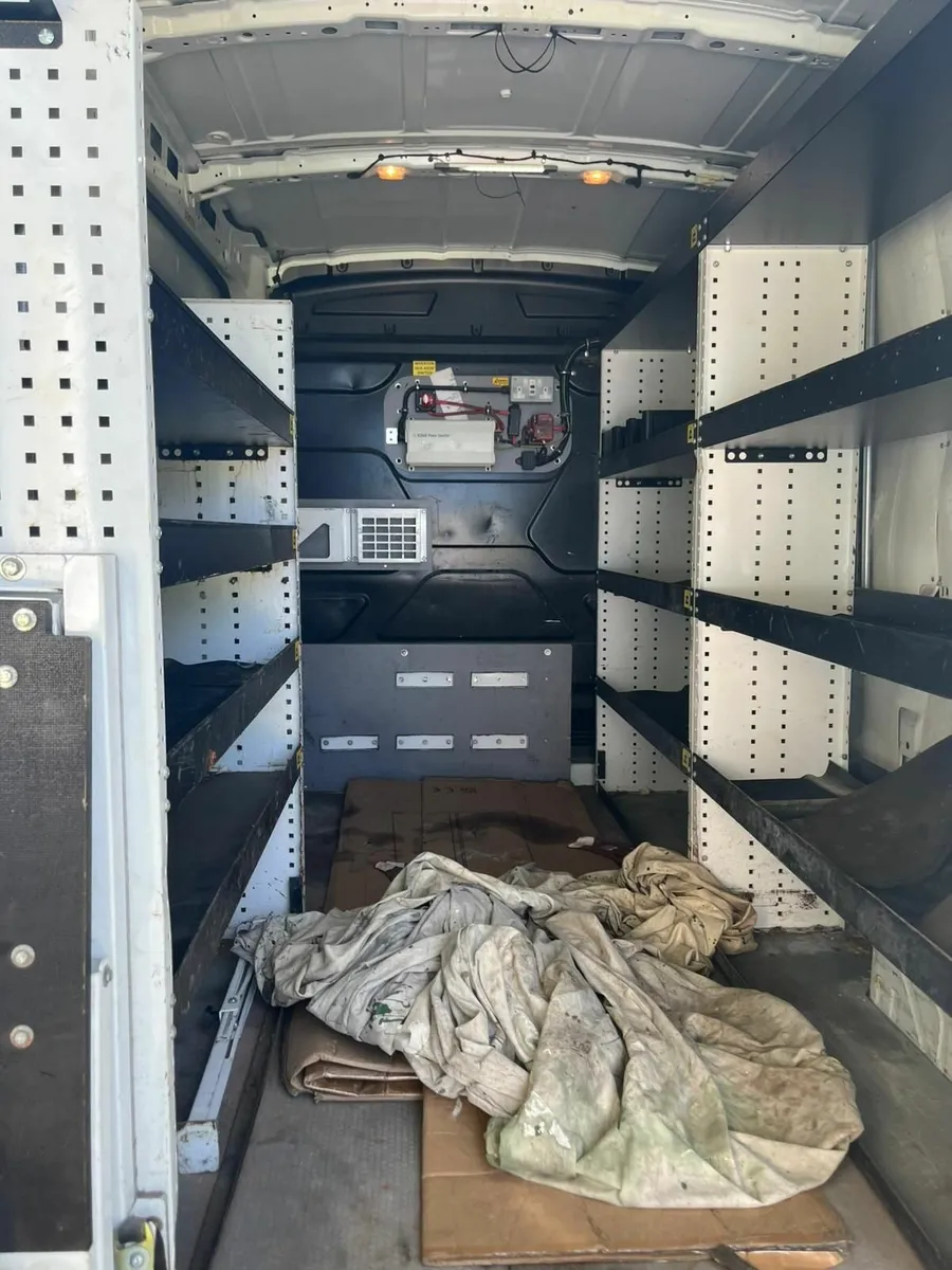 Ford Transit 2019 - Image 3