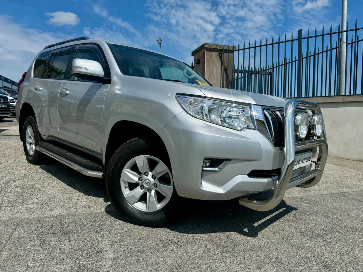 2018 Toyota Land Cruiser Business Class! Cheap TAX - Image 4