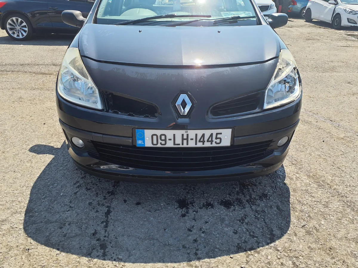 2009 Renault Clio - Image 2