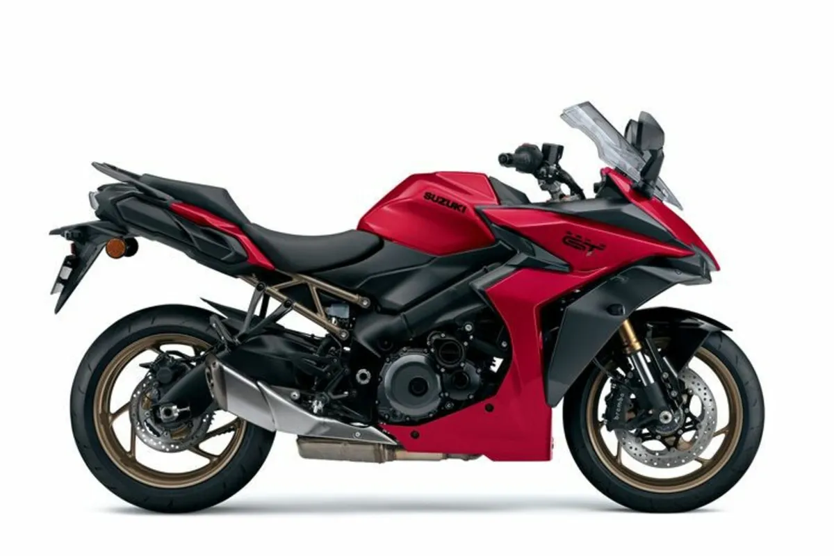 NEW Suzuki GSX-S1000GT Special offer *SAVE €1295* - Image 3