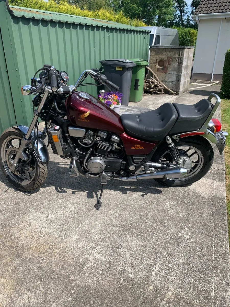 Vintage Honda magna 750 - Image 1