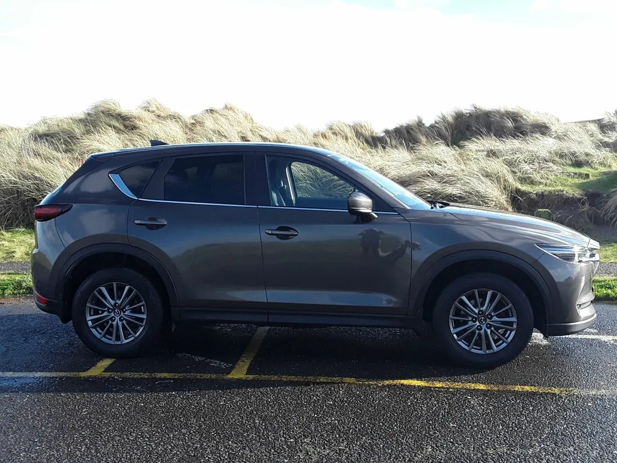 2017 Mazda CX5 NCT 07/27. - Image 1