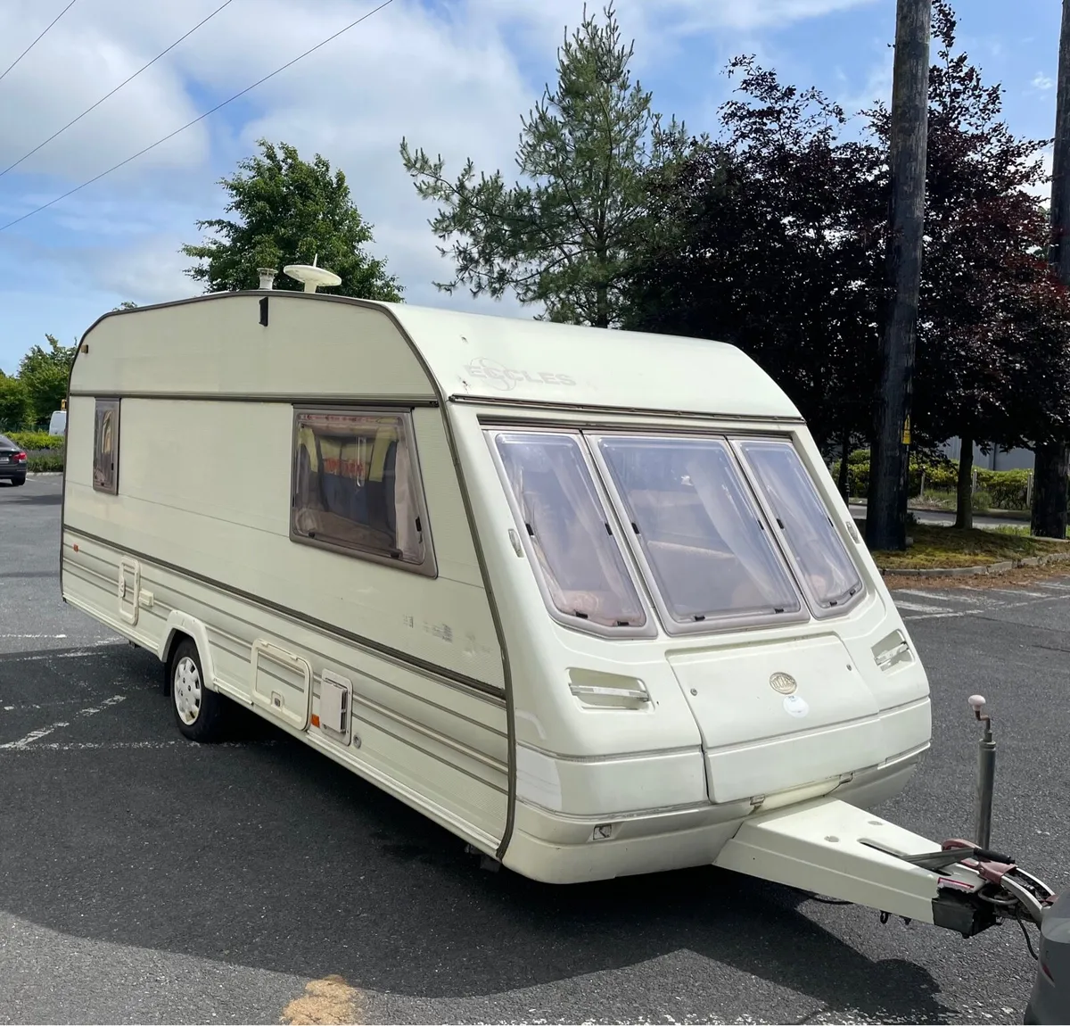 Lightweight 5/6 berth caravan - Image 2