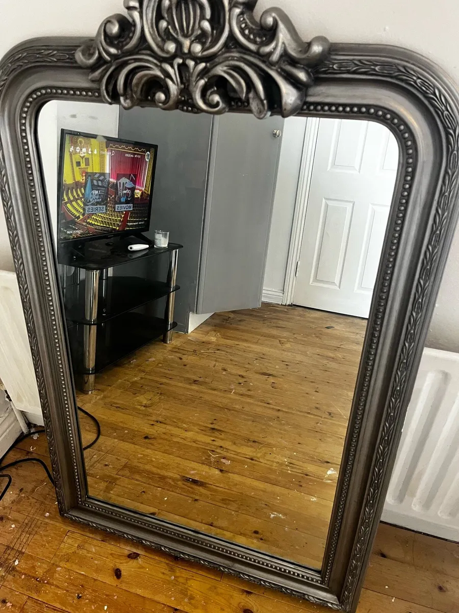 Mirror - Image 4