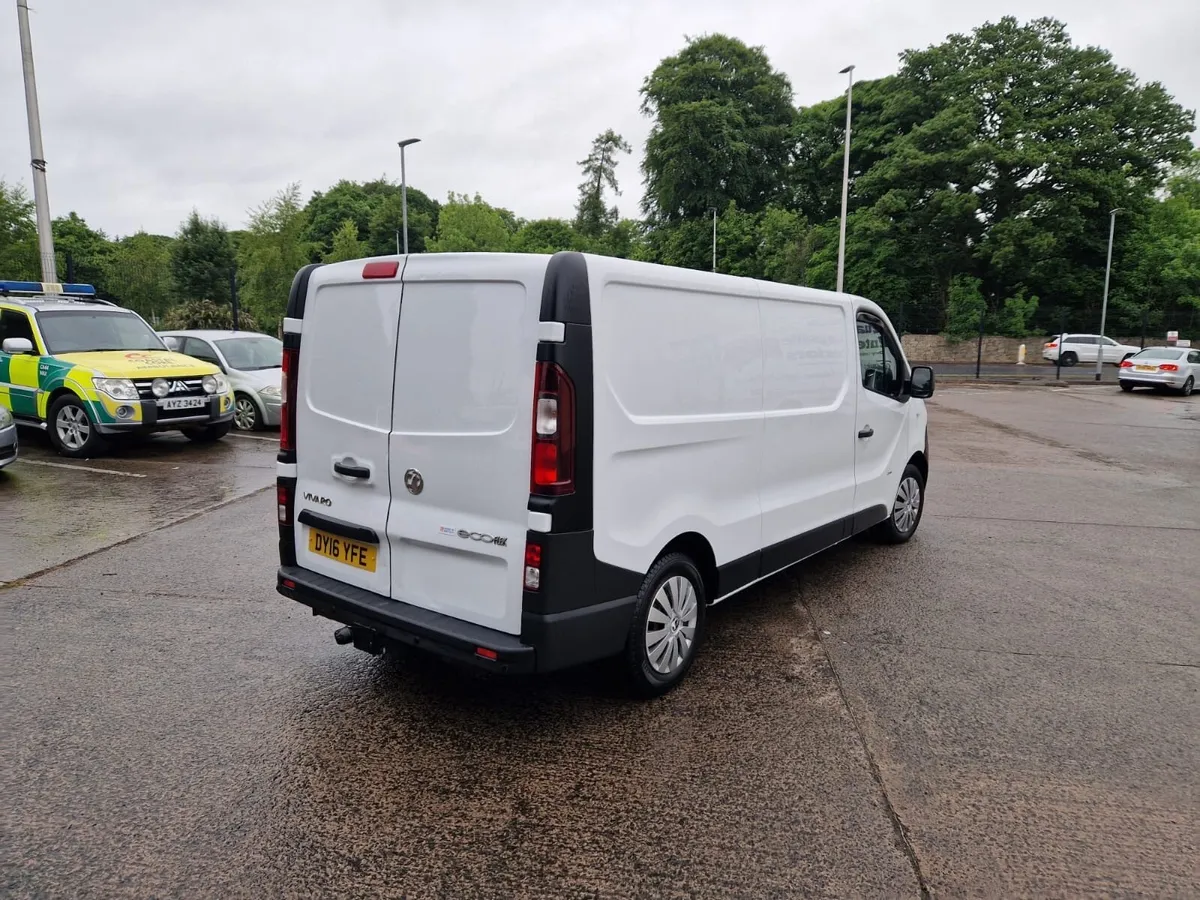 Van - Image 2