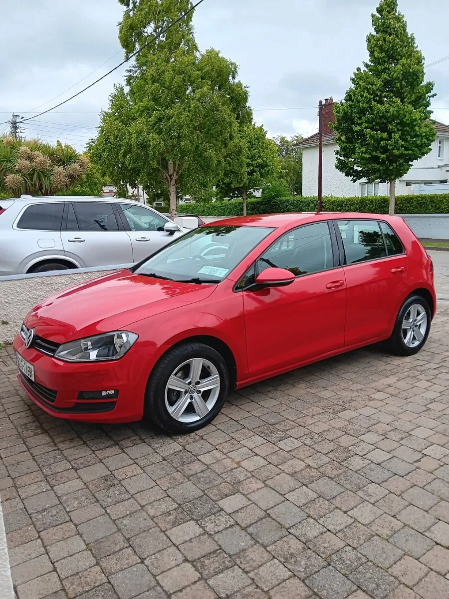 Volkswagen Golf 2015 - Image 1