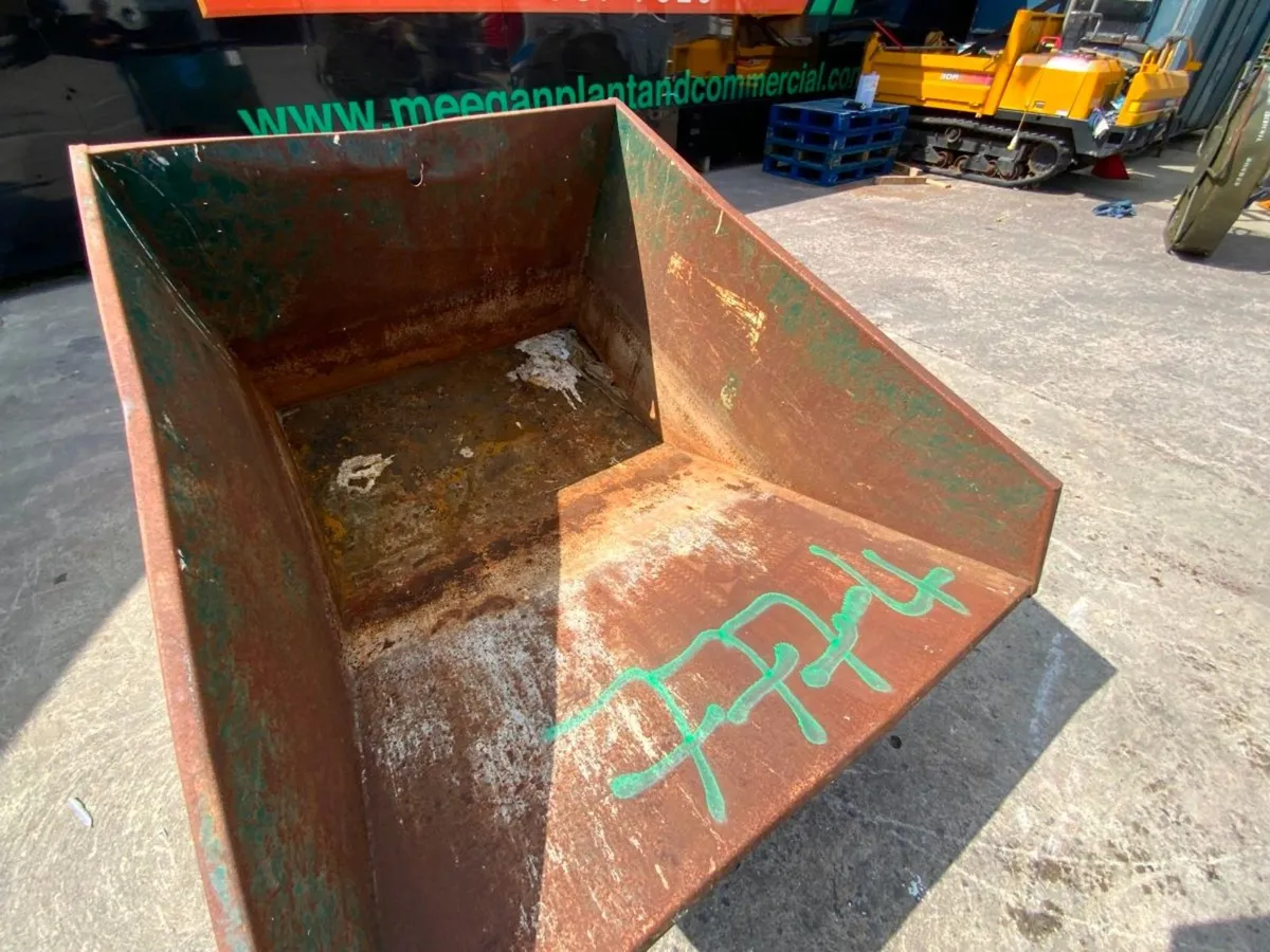 1200lts CONQUIP SELF TIPPING SKIP............777-4 - Image 4