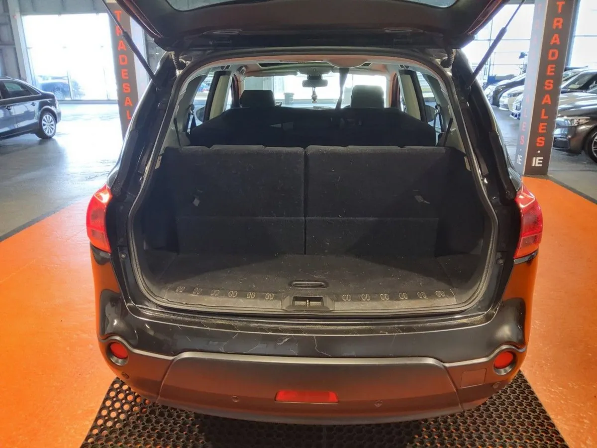 Nissan Qashqai +2 1.5d 4X2 - Image 4