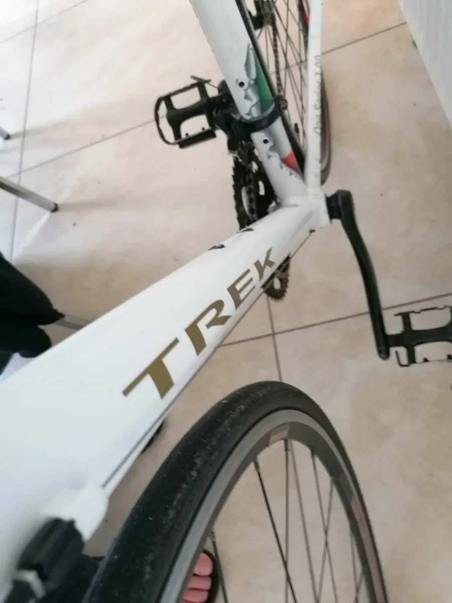 Road bike - Image 2