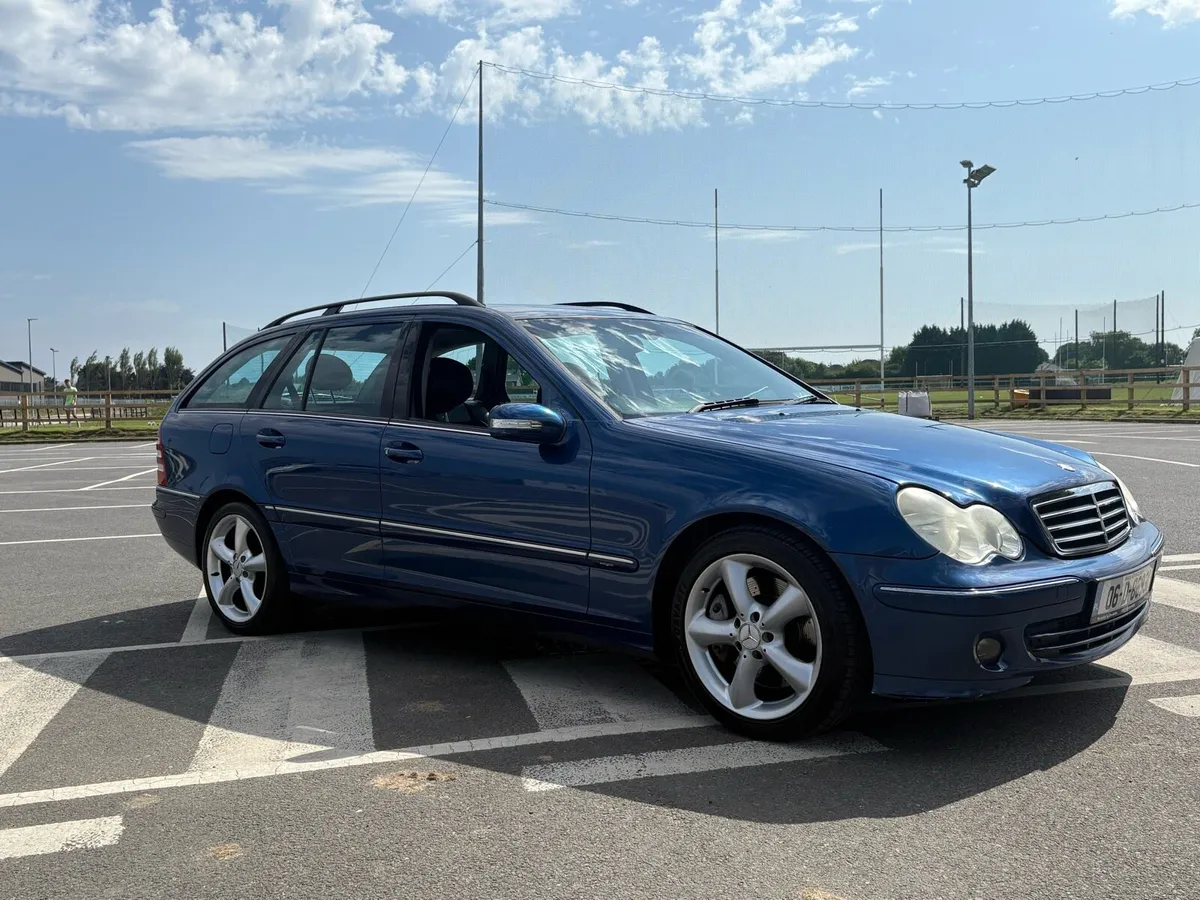 Mercedes-Benz C-Class 220d Estate Sport Auto - Image 3