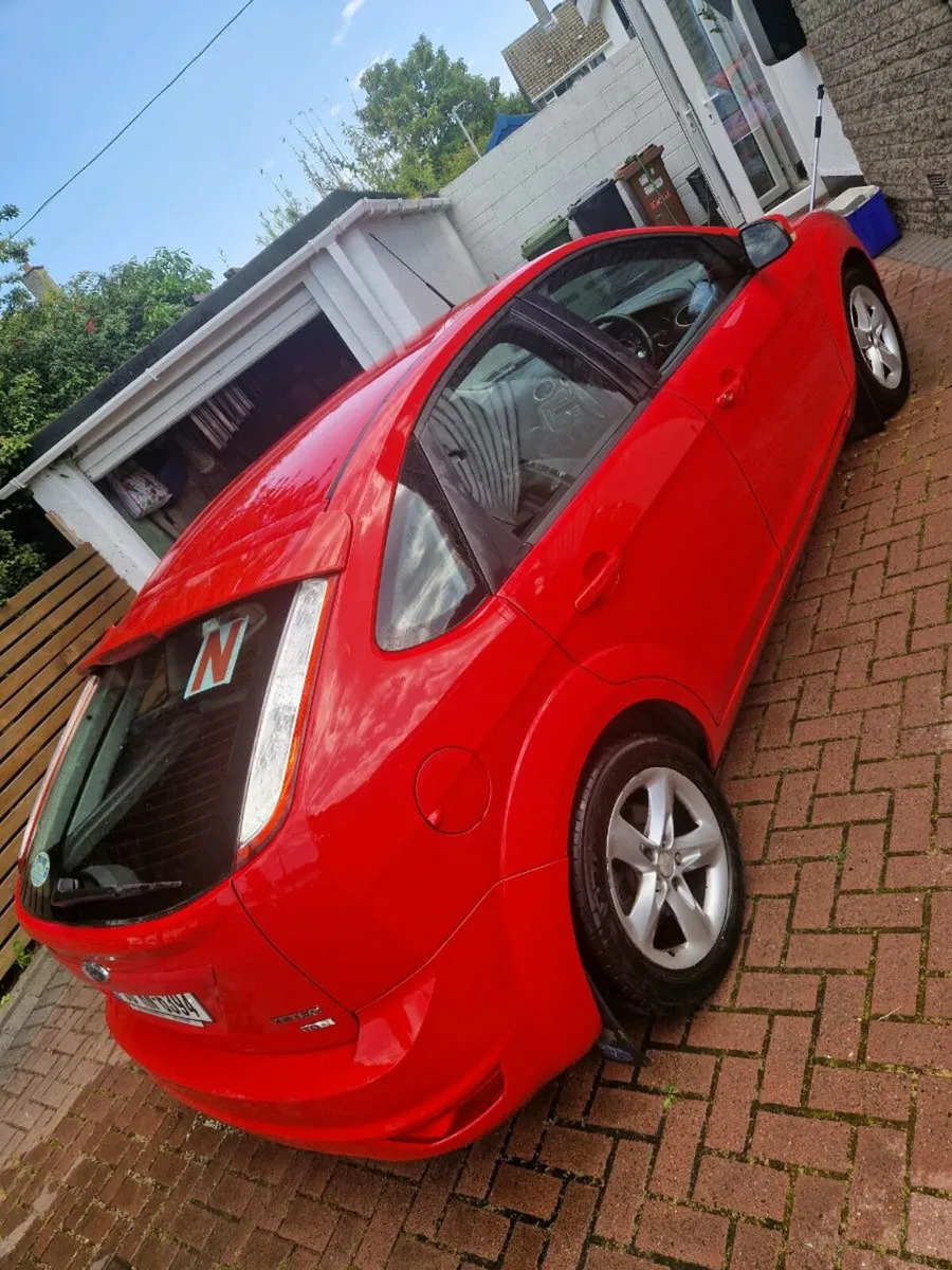 Ford Focus - Image 4