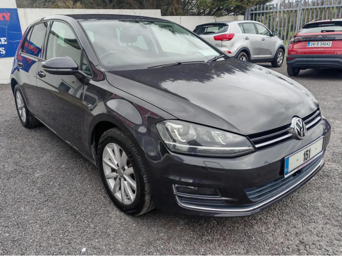 Volkswagen Golf 2015 - Image 1
