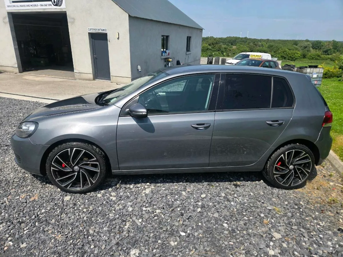 Volkswagen Golf - Image 2