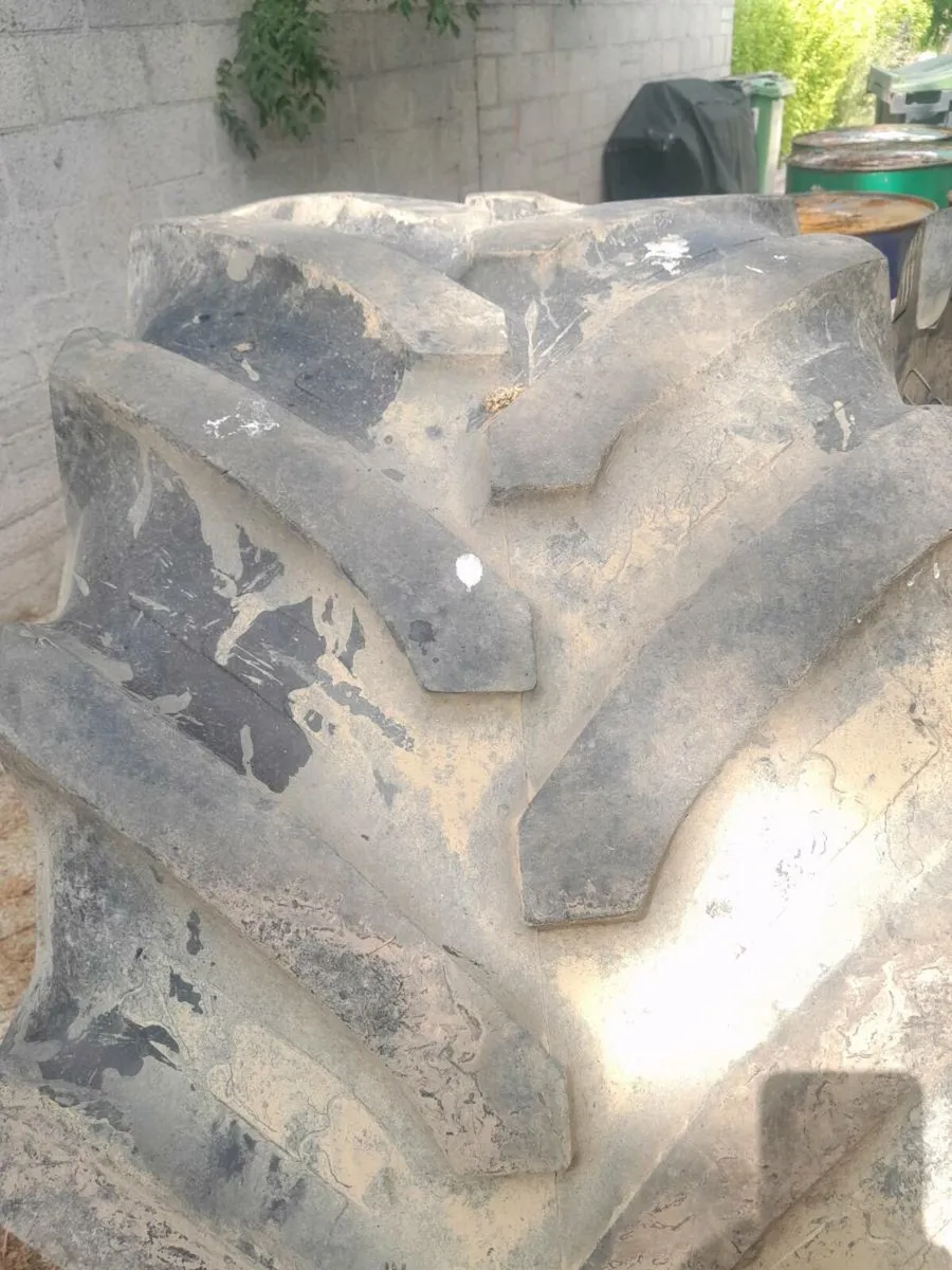 Tyres - Image 2
