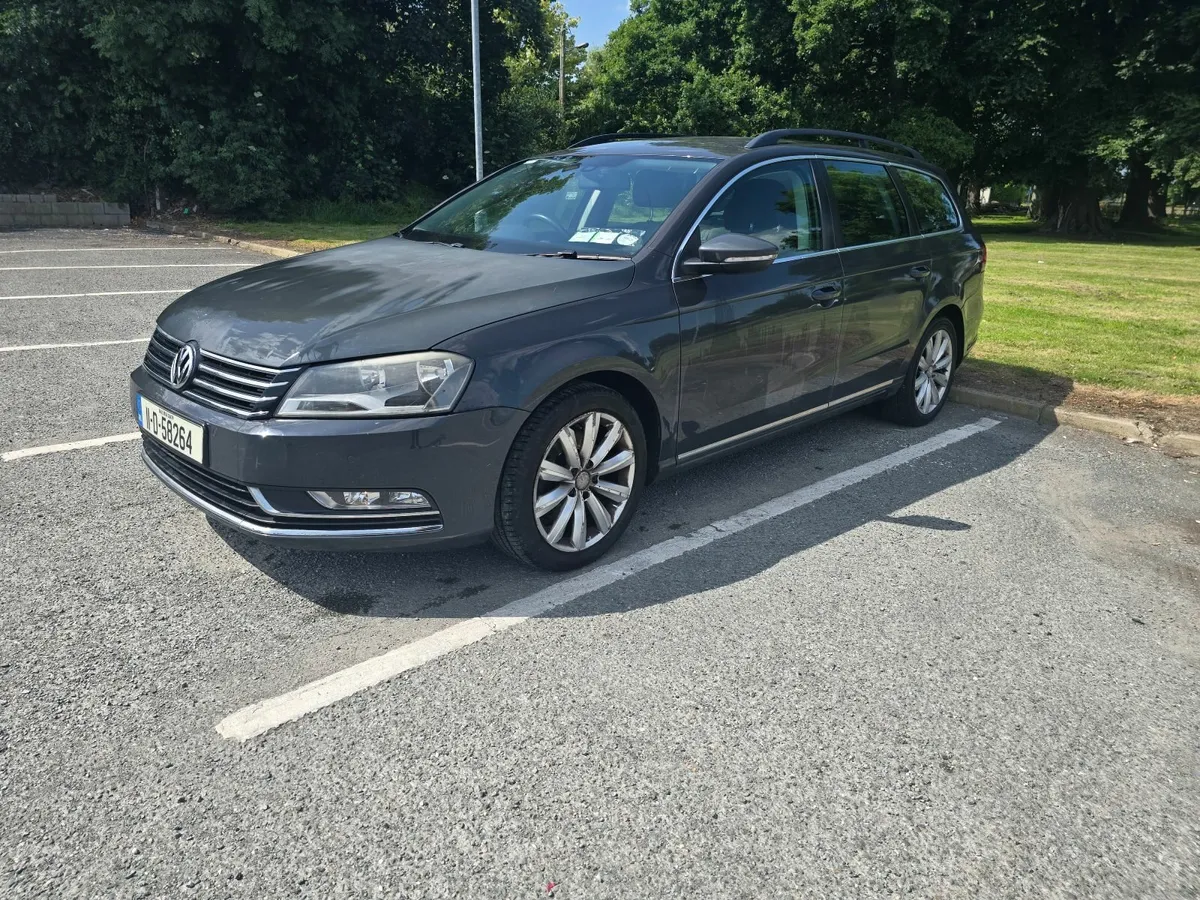 2011 Volkswagen Passat  1.6 TDI - Image 3