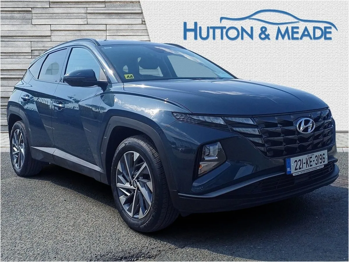 Hyundai Tucson Executive 1.6 Diesel 5dr - Image 1
