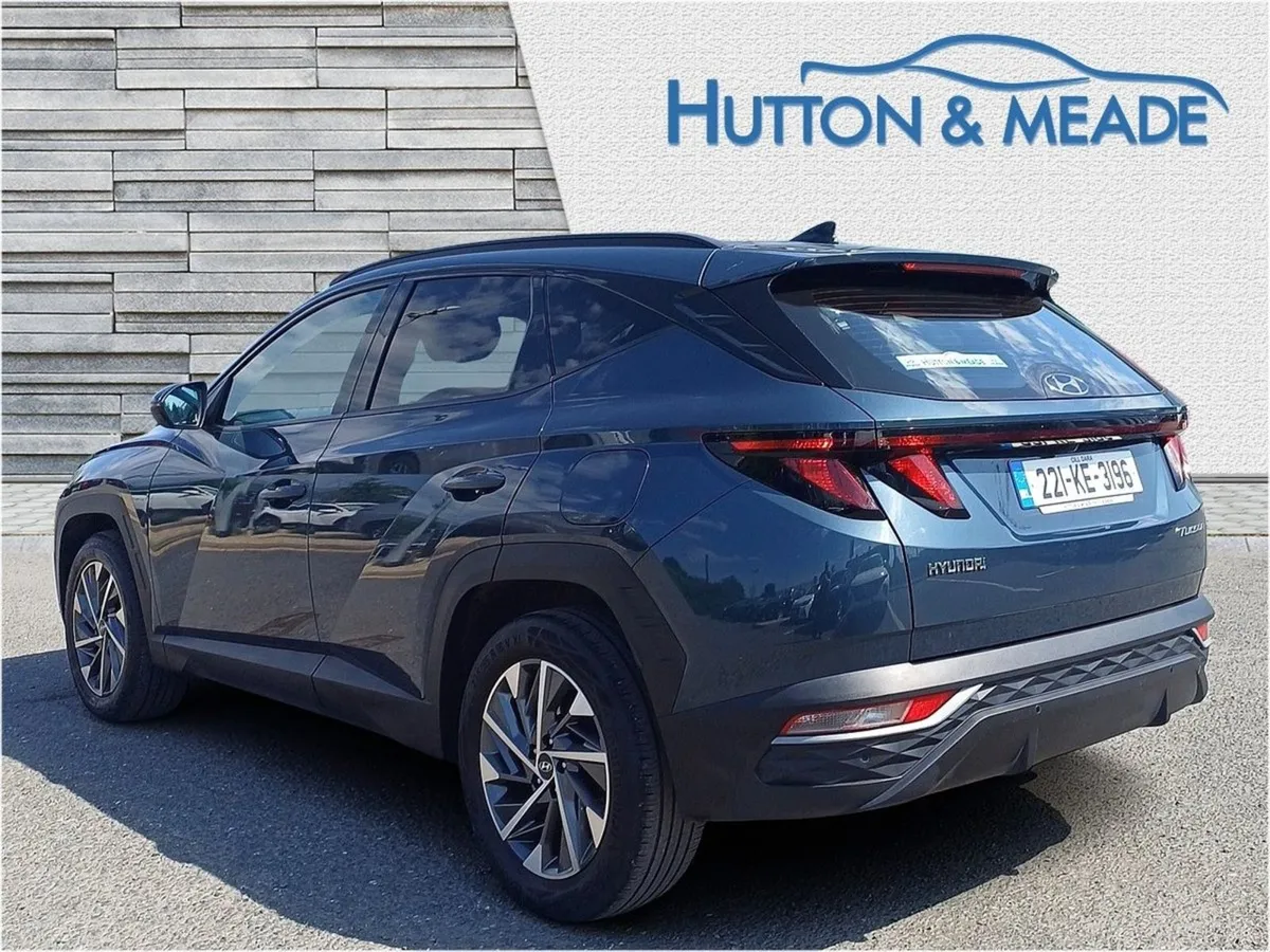 Hyundai Tucson Executive 1.6 Diesel 5dr - Image 3