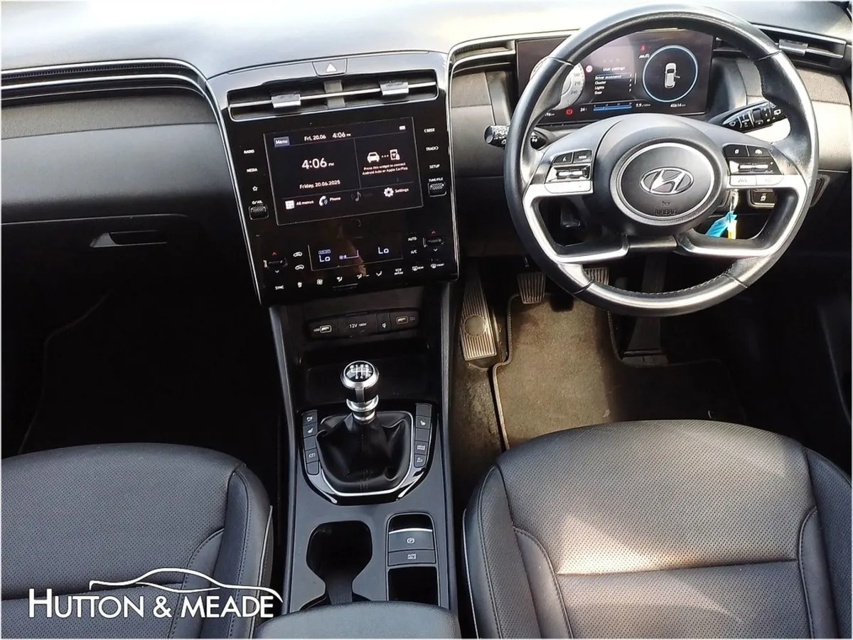Hyundai Tucson Executive 1.6 Diesel 5dr - Image 4