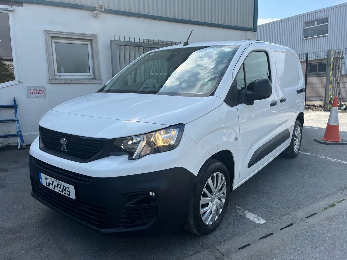 2021 Peugeot partner professional plus NEW TEST - Image 1