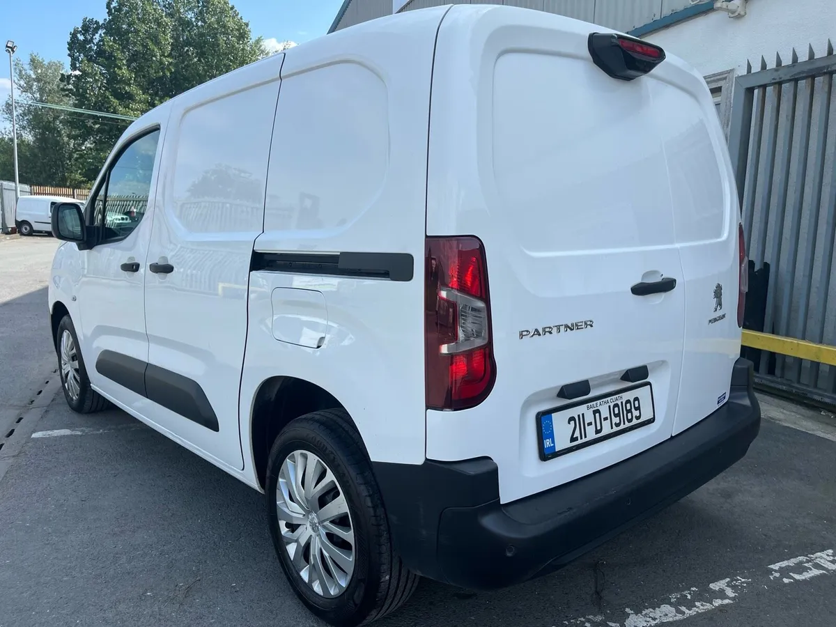2021 Peugeot partner professional plus NEW TEST - Image 4