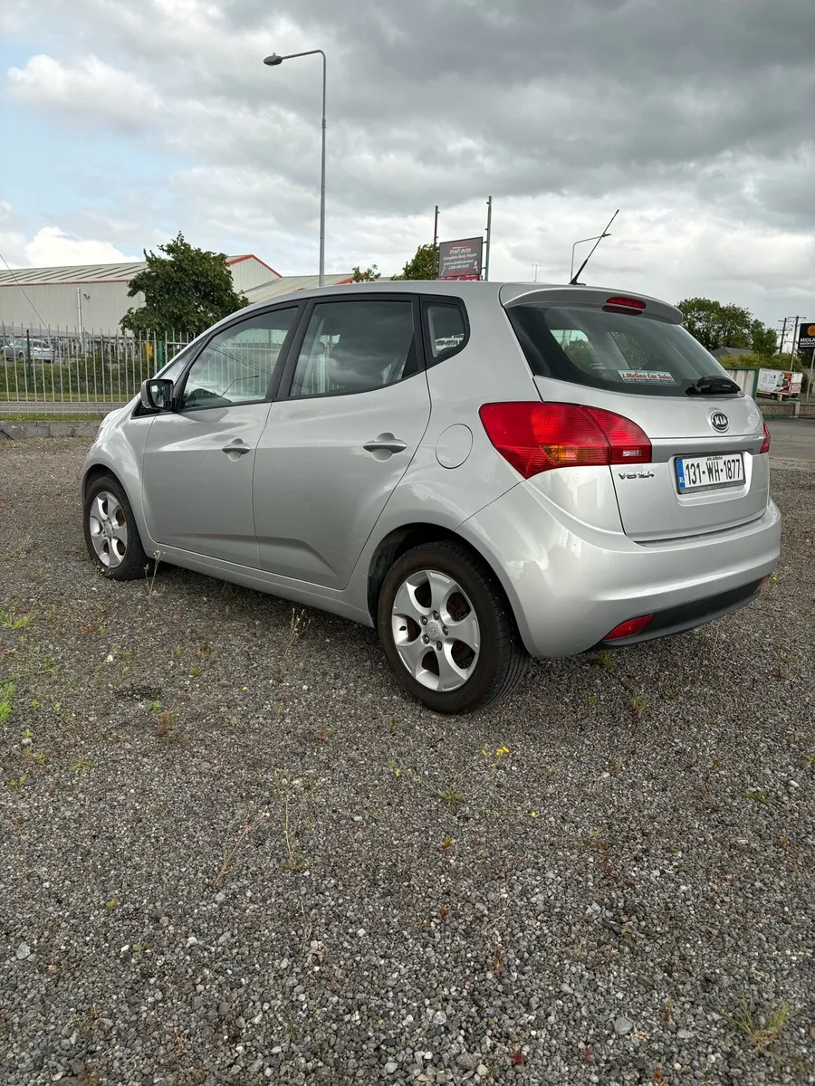 131 Kia Venga - Image 3