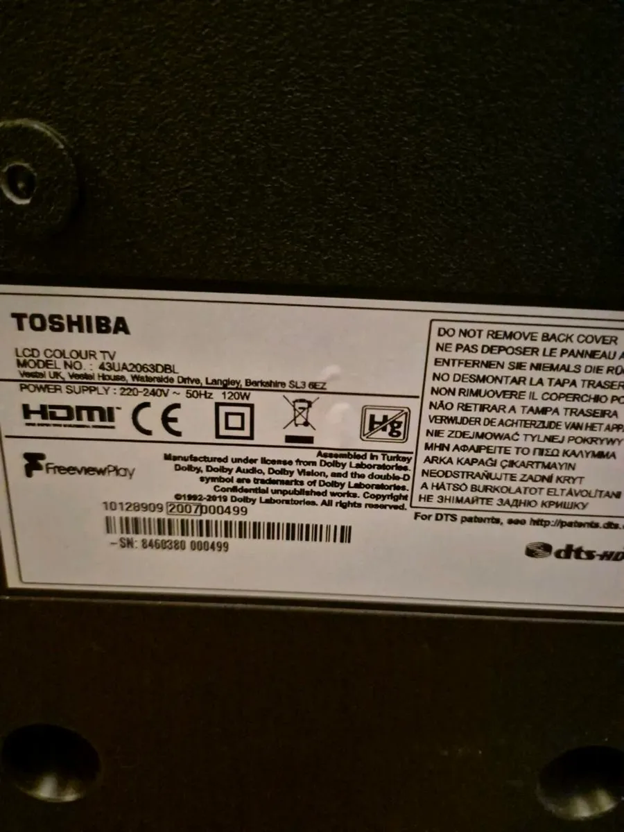 Toshiba 43"Smart TV - Image 4