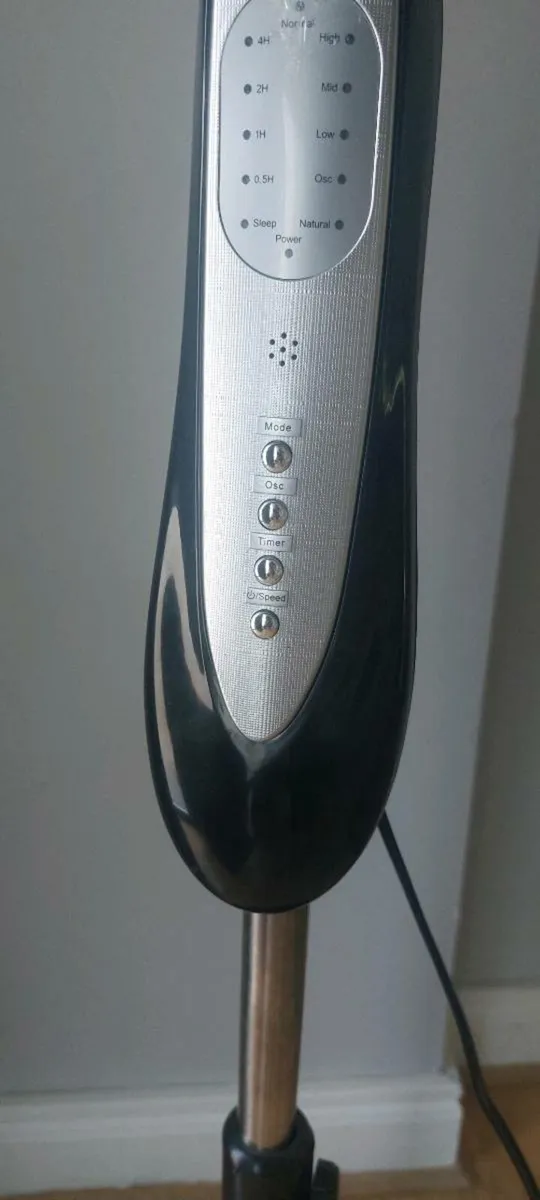 Electric floor fan - Image 2