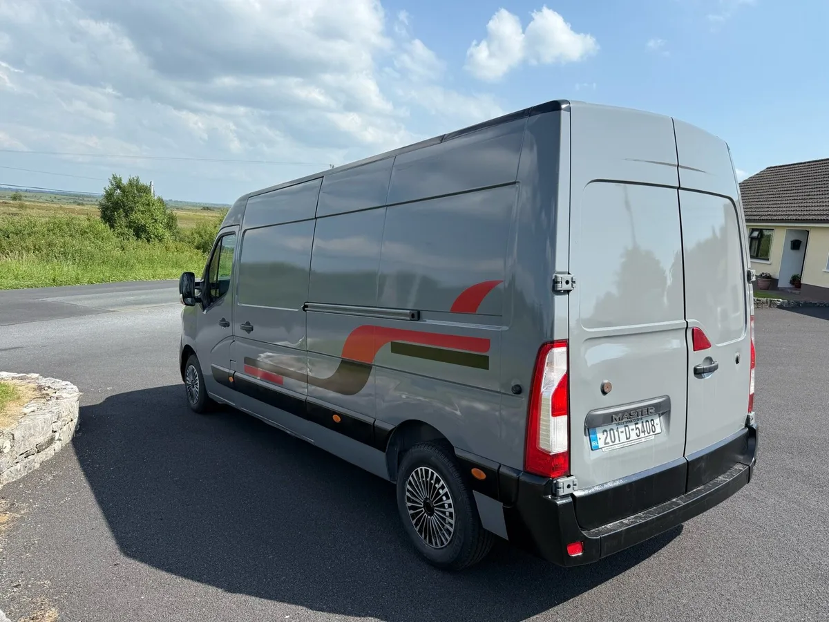 Renault master lwb - Image 3