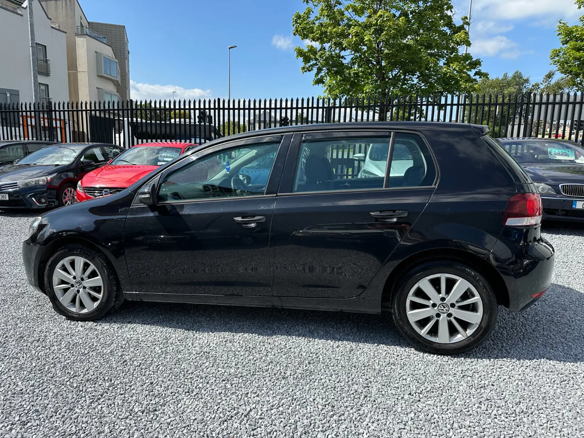 2011 Volkswagen Golf 1.6 TDI 105BHP Bluemotion - Image 4