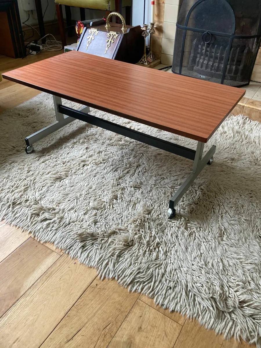Coffee Table - Vintage - Mid Century - Image 2