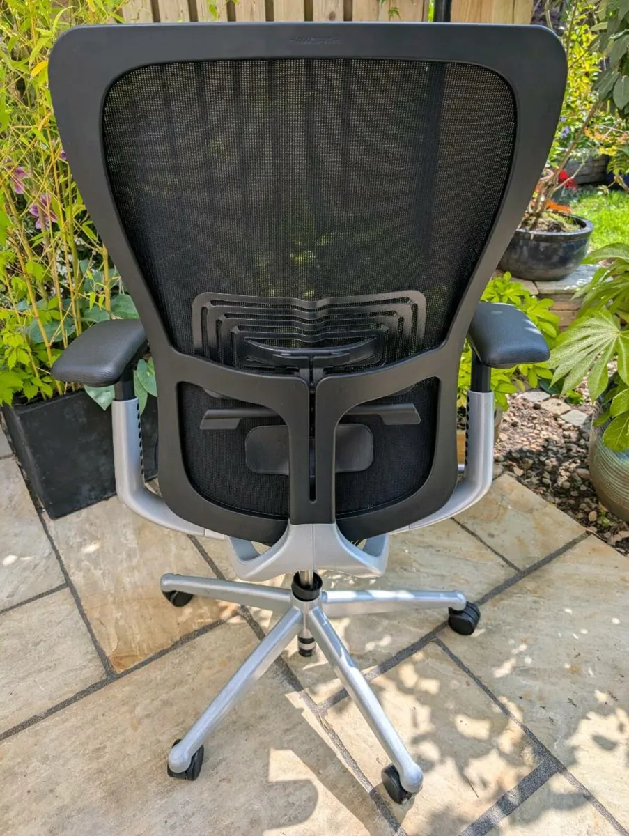 Ergonomic office chair, - Image 3
