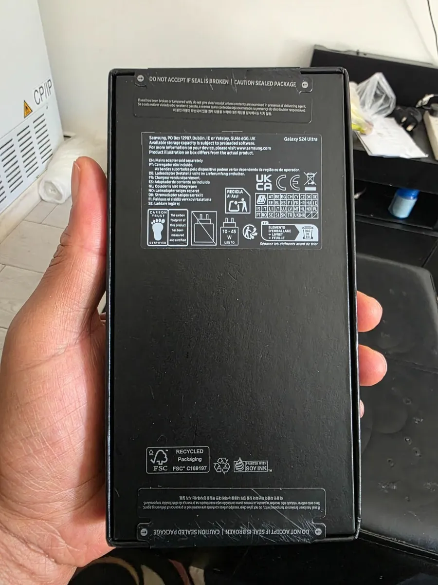 BRAND NEW SAMSUNG S24 ULTRA - Image 1
