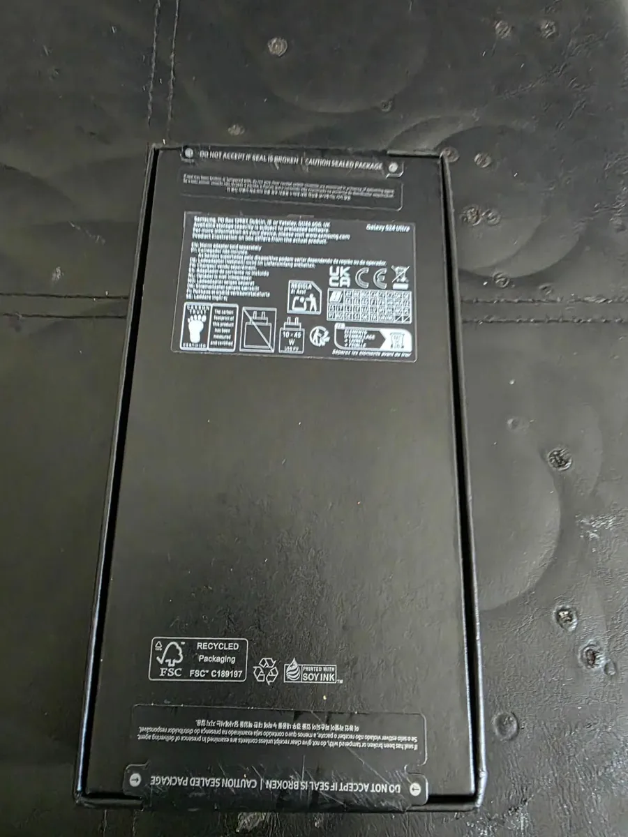 BRAND NEW SAMSUNG S24 ULTRA - Image 2