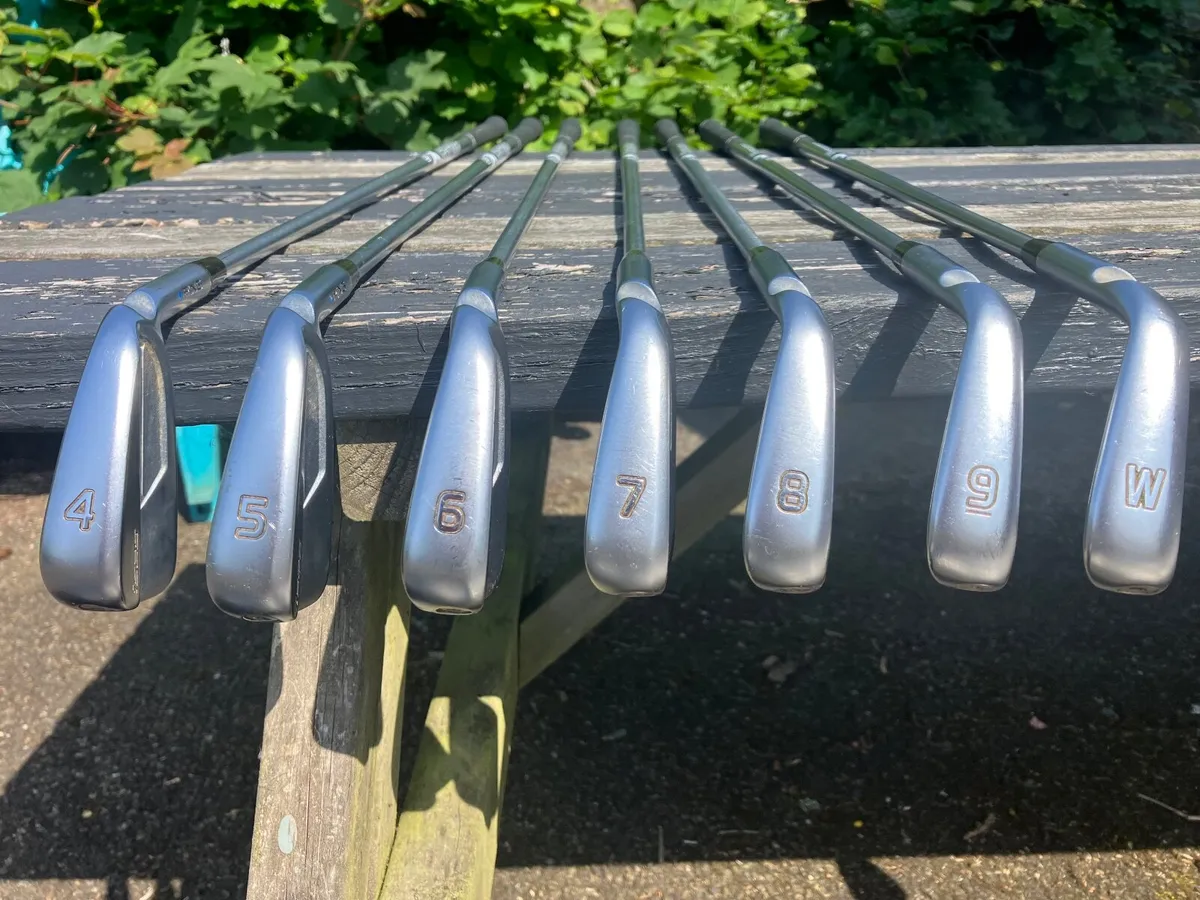Golf clubs - Image 1