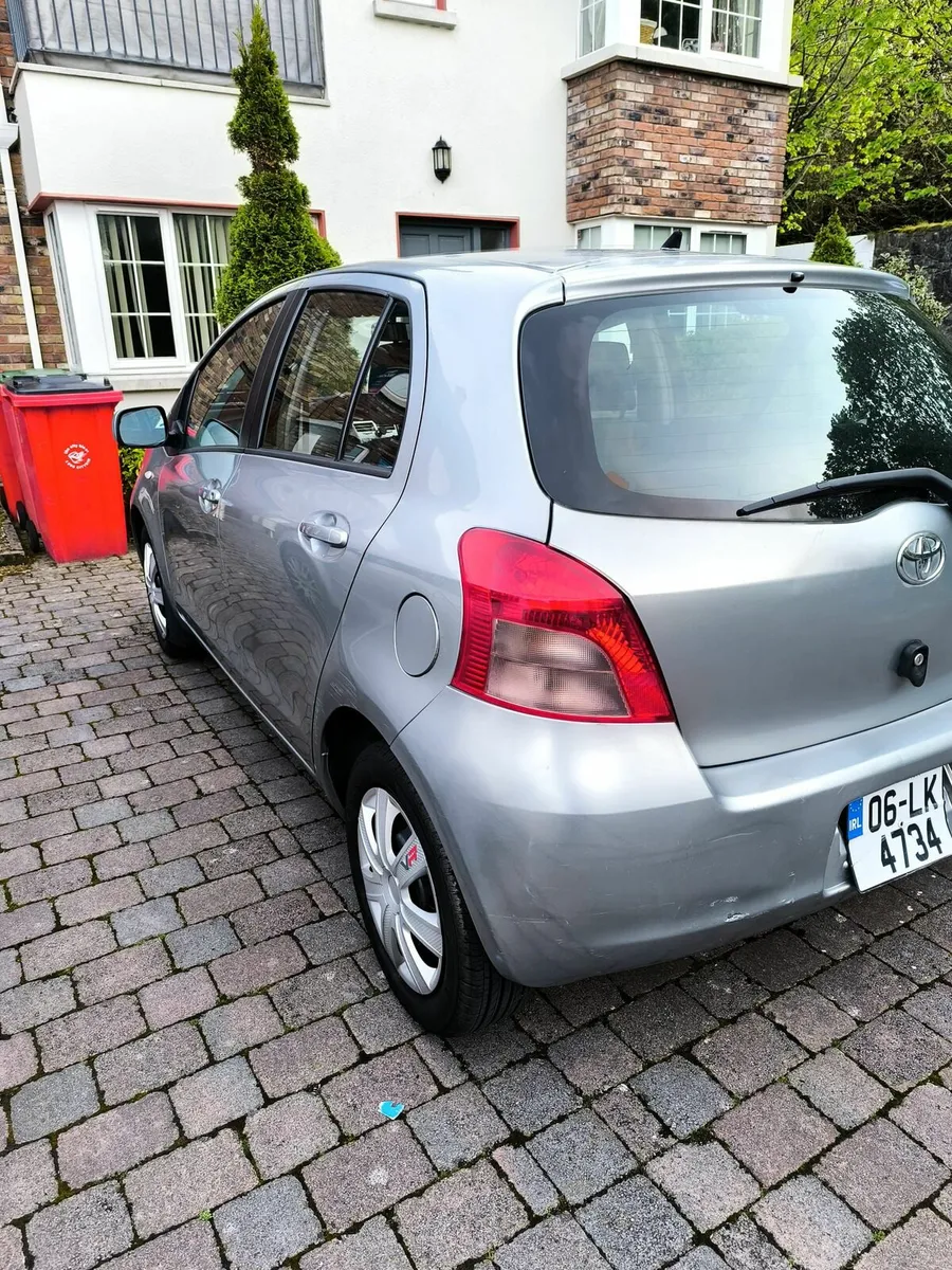 Car - Image 3