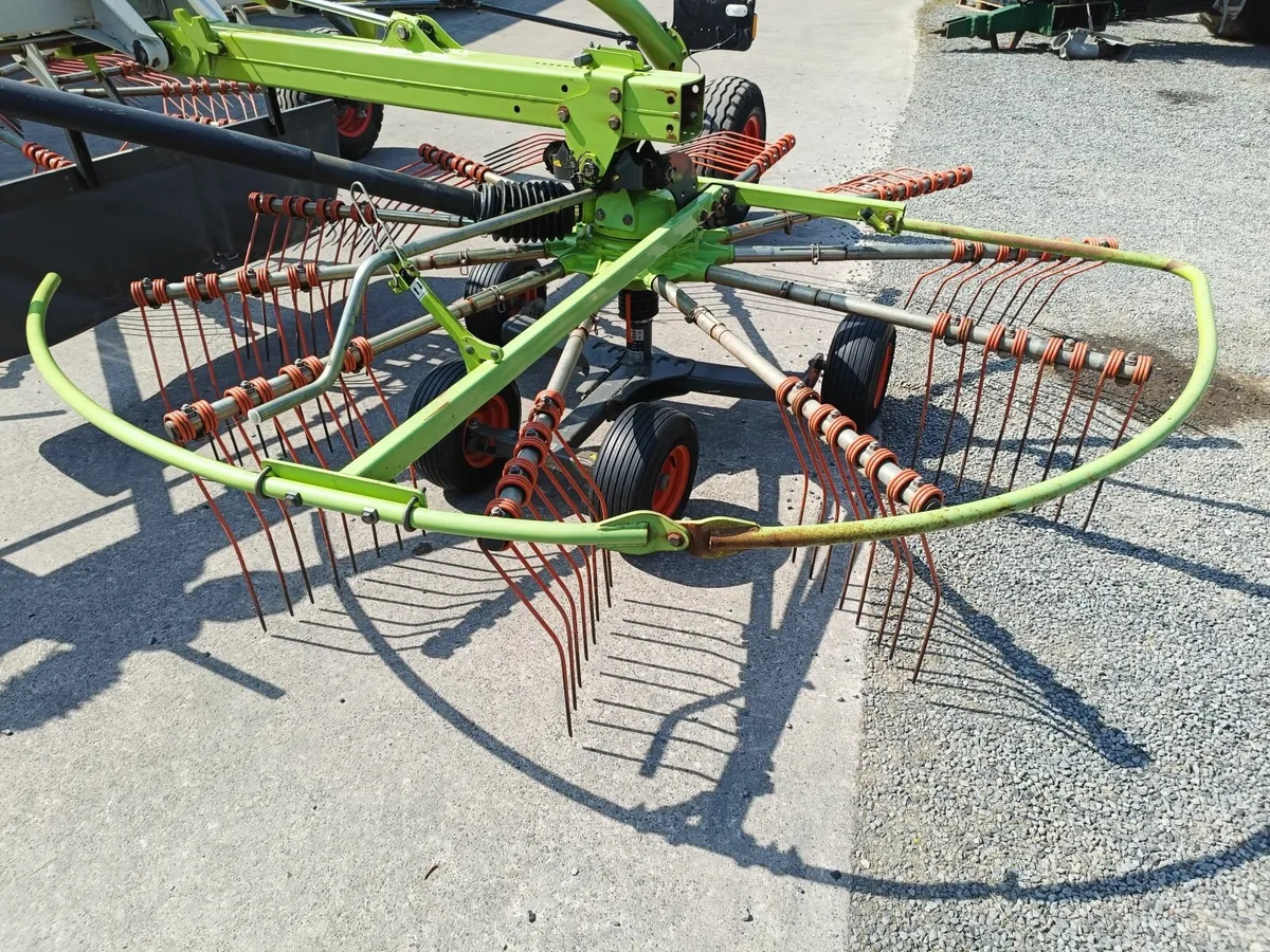 Claas 2600 Rake Excellent condition - Image 3