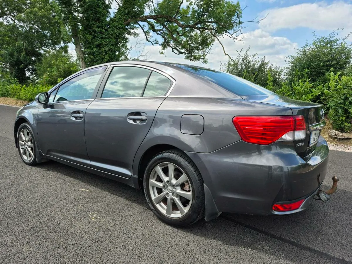 Toyota Avensis 2.0 D-4D 125BHP low km - Image 4