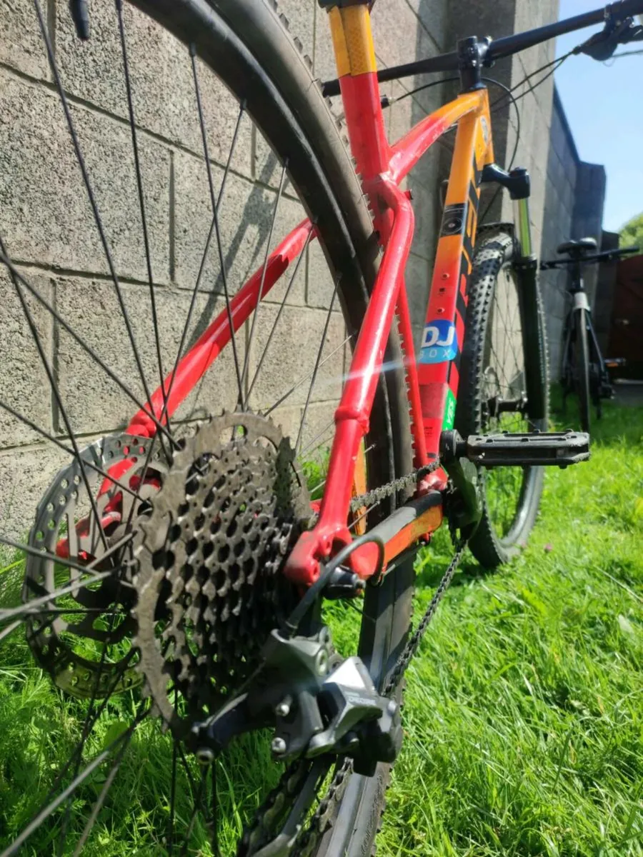 Trek marlin 7 mountain bike - Image 4