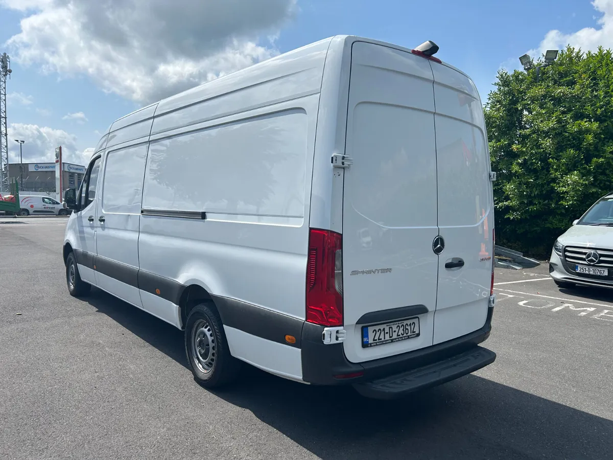 2022 Mercedes-Benz Sprinter - Image 3
