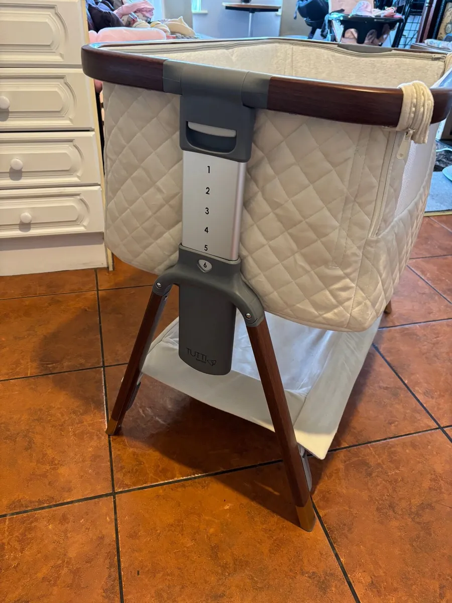 Baby bed - Image 2